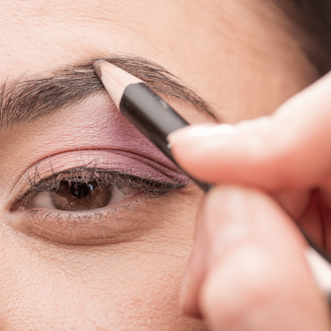 We tested 8 Korean eyebrow pencils to see which ones last all day (2026)