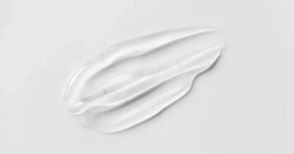 zinc oxide mineral sunscreen texture for sensitive skin